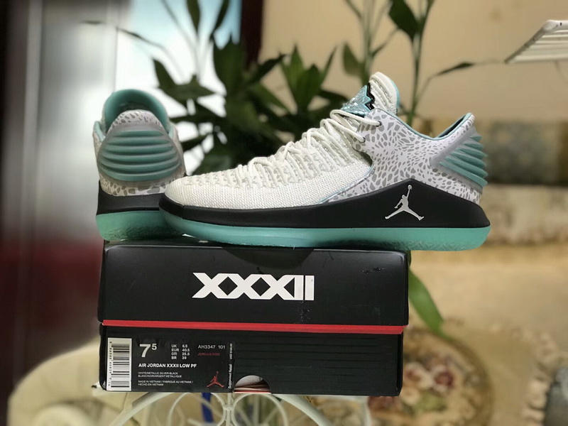 Authentic Air Jordan XXXII Low “emerald” 